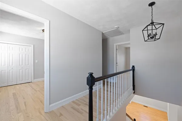 $1,199,900 | 36 Kinnicutt Avenue, Warren, RI 02885