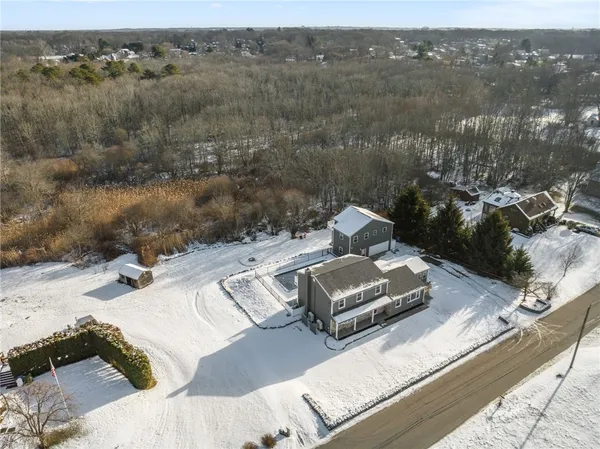 $1,199,900 | 36 Kinnicutt Avenue, Warren, RI 02885