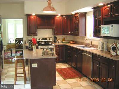 162 Setting Sun Ridge Gerrardstown, WV 25420 - Photo 9 of 15 Kitchen