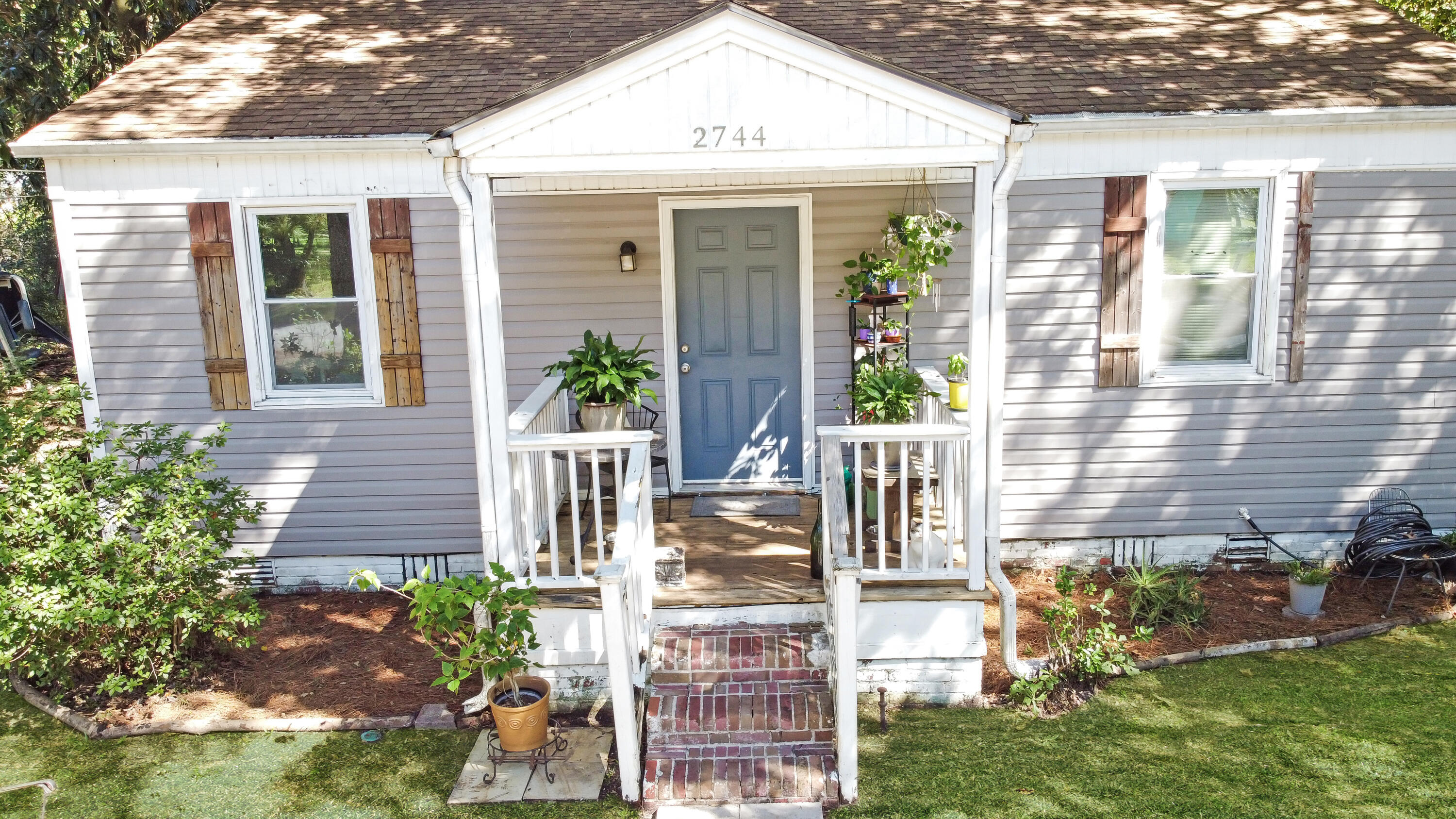 2744 Saratoga Road North Charleston, SC 29405 - Photo 4 of 24 DJI_0348