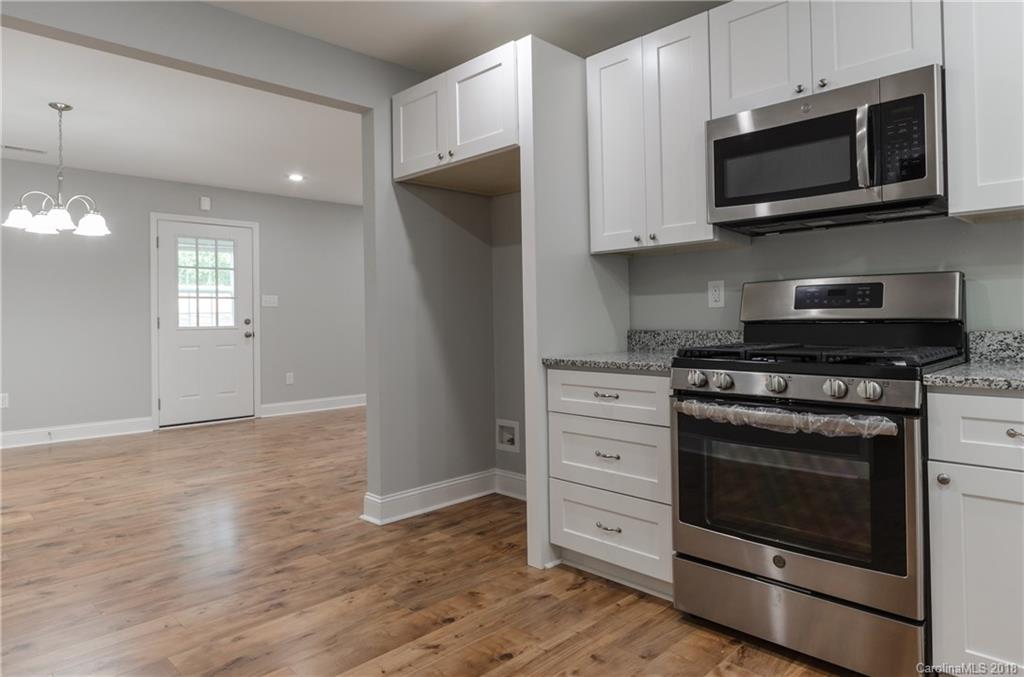 1657 Hensley Road Fort Mill, SC 29715 - Photo 9 of 22 Gallery Image 9