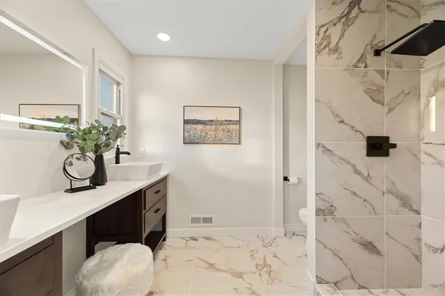 $480,000 | 134 Northeast 47th Street, Kansas City, MO 64116