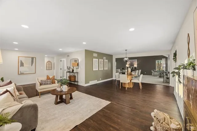 $469,000 | 134 Northeast 47th Street, Kansas City, MO 64116