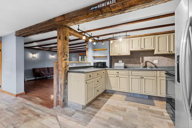 $349,000 | 2 Hampton Road, Pomfret, CT 06259