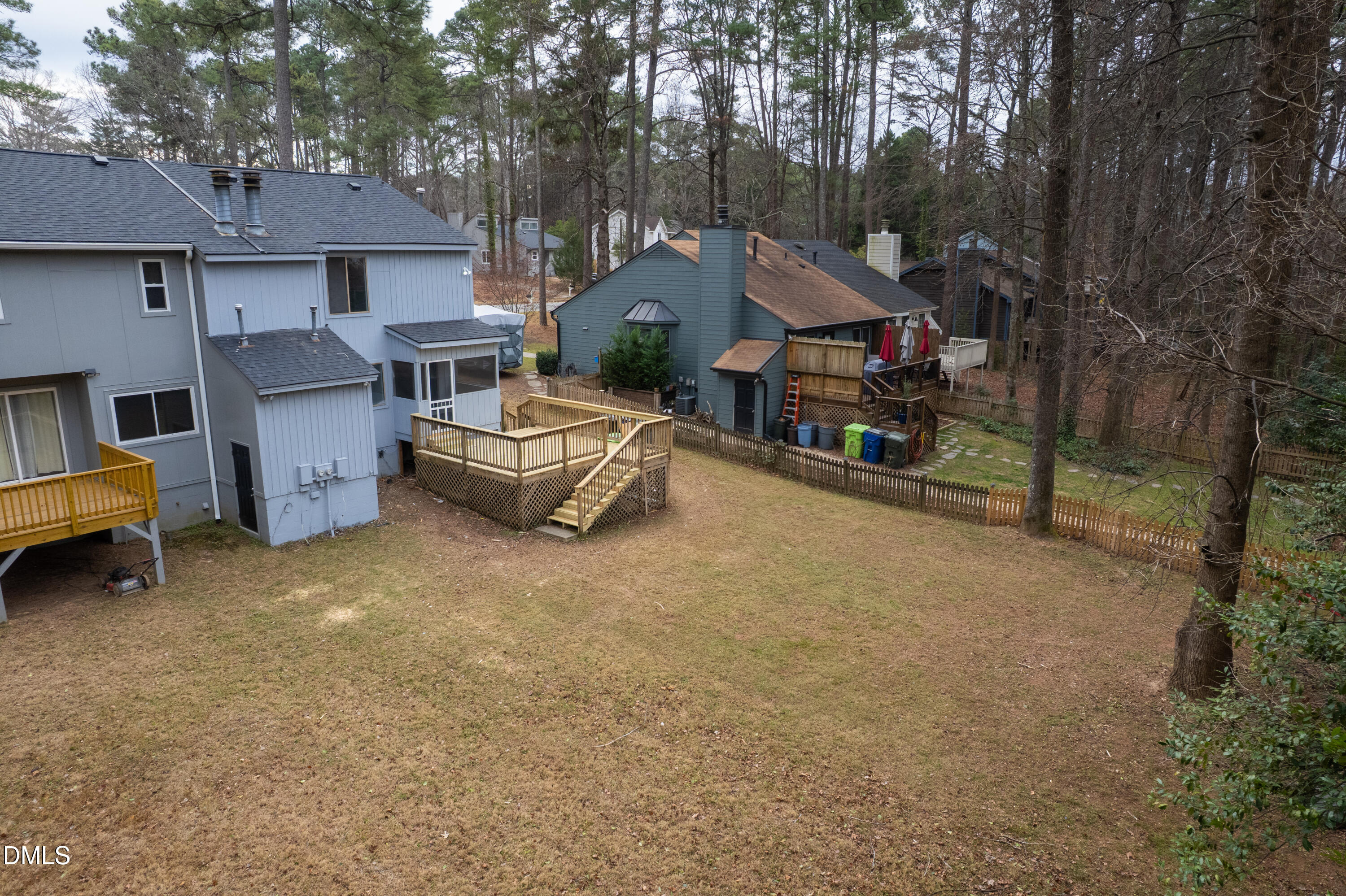 6001 Applewood Lane Raleigh, NC 27609 - Photo 17 of 36 6001Applewood.backyard