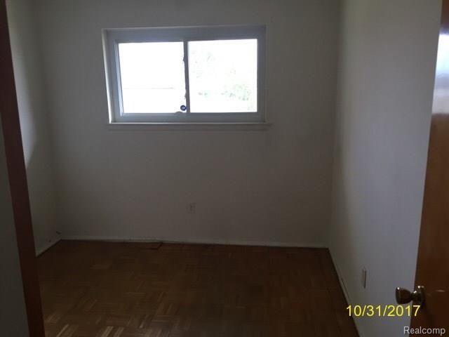 30917 Calahan Road Roseville, MI 48066 - Photo 45 of 72 unflagged_049.jpg
