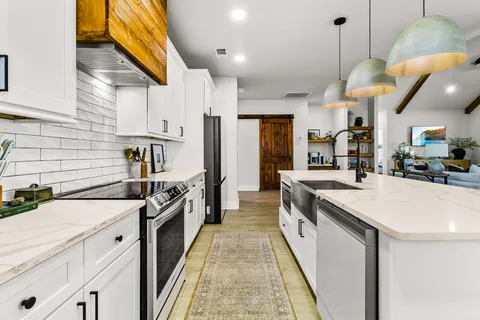 $369,000 | 162 Legend Lane, Livingston, TX 77351