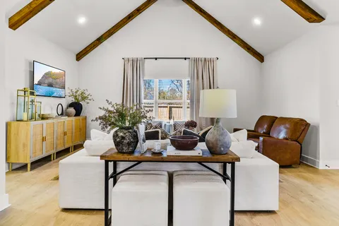 $369,000 | 162 Legend Lane, Livingston, TX 77351