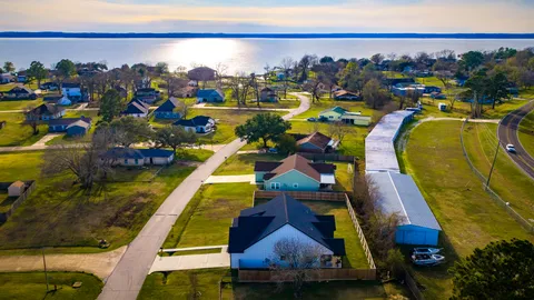 $369,000 | 162 Legend Lane, Livingston, TX 77351