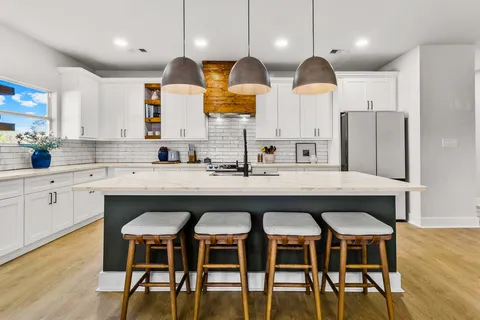 $369,000 | 162 Legend Lane, Livingston, TX 77351