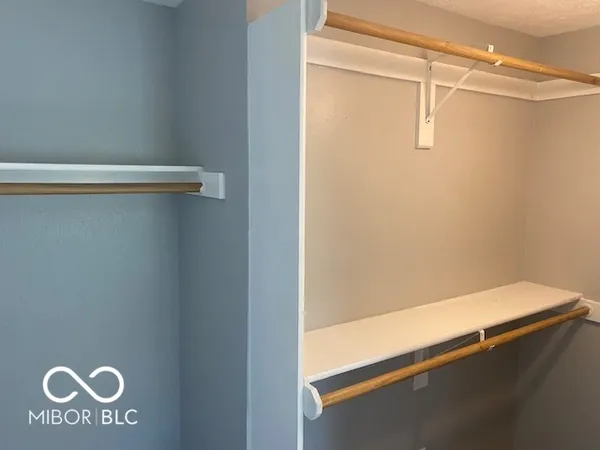 $210,000 | 1701 South 9th Avenue, Beech Grove, IN 46107