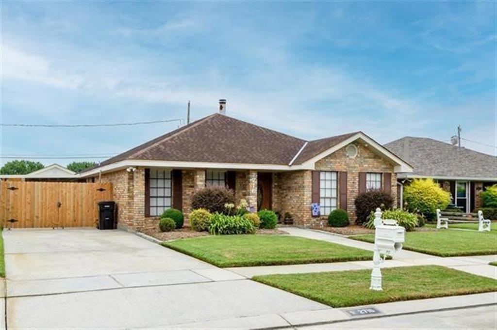 2716 Mayflower Street Meraux, LA 70075 - Photo 4 of 23