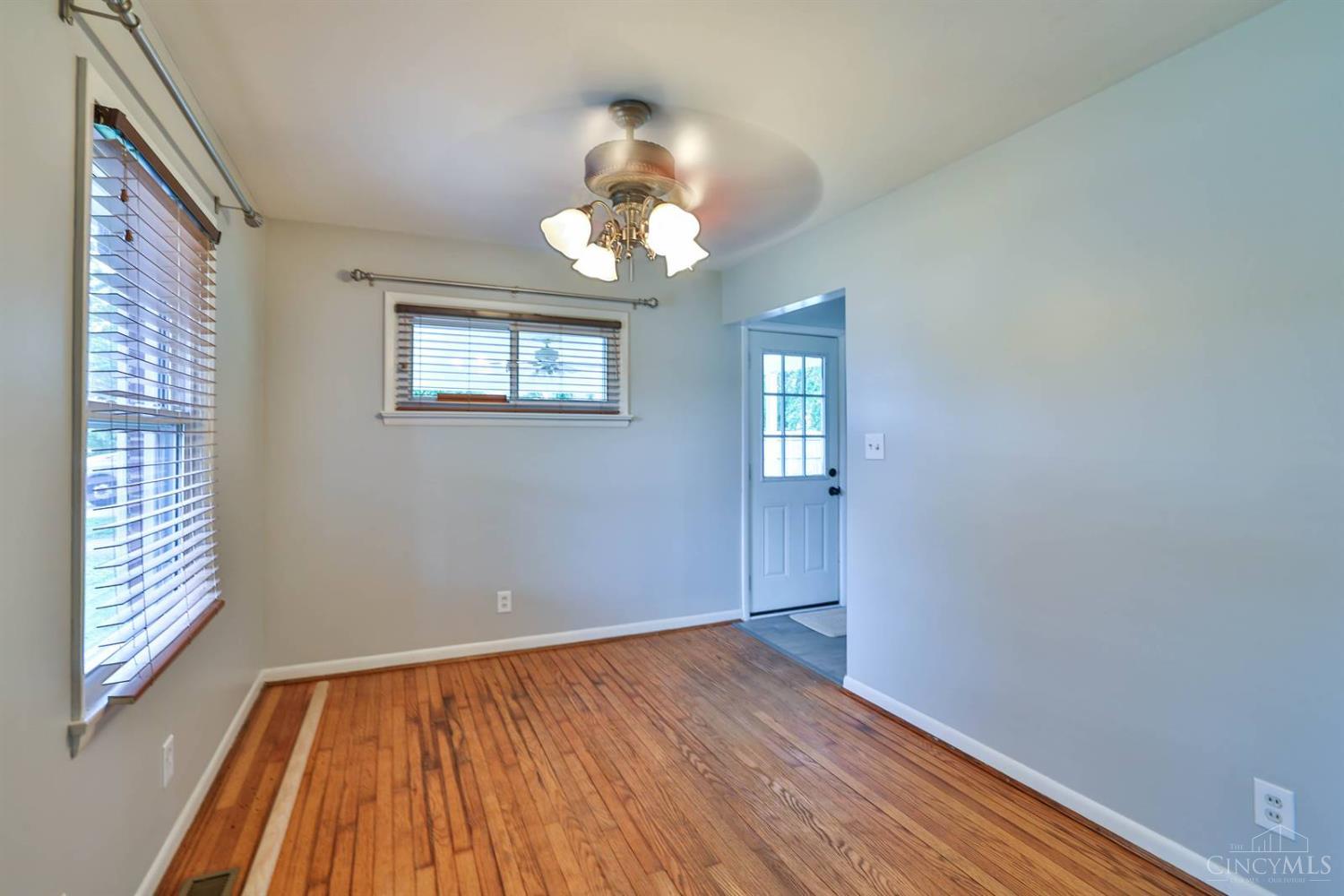 8747 Cheviot Road Cincinnati, OH 45251 - Photo 8 of 28