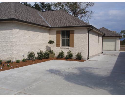 212 Rue Landry St. Rose, LA 70087 - Photo 8 of 12 Gallery Image 8