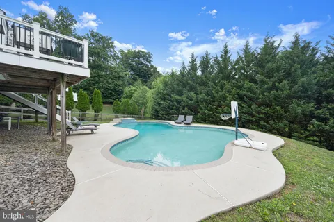 $950,000 | 5110 Dawns Way, Ellicott City, MD 21043