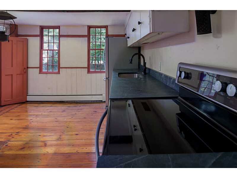 76 Wilbur Road Lincoln, RI 02865 - Photo 11 of 25 Kitchen.