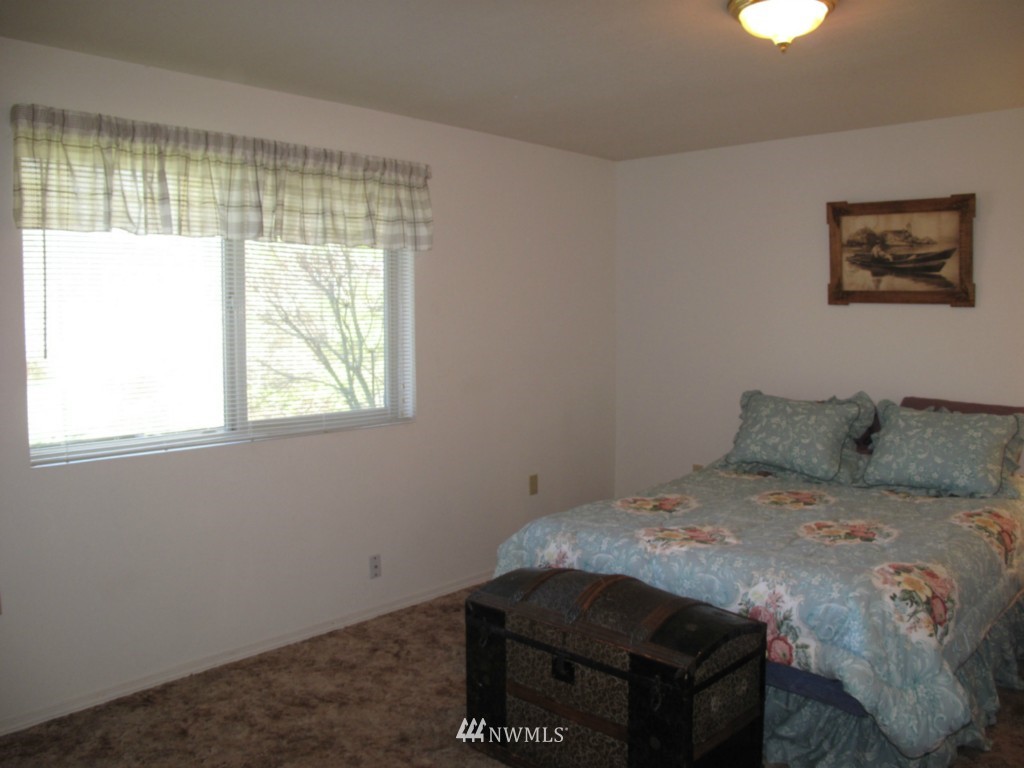 2731 O Brien Road Port Angeles, WA 98362 - Photo 13 of 15
