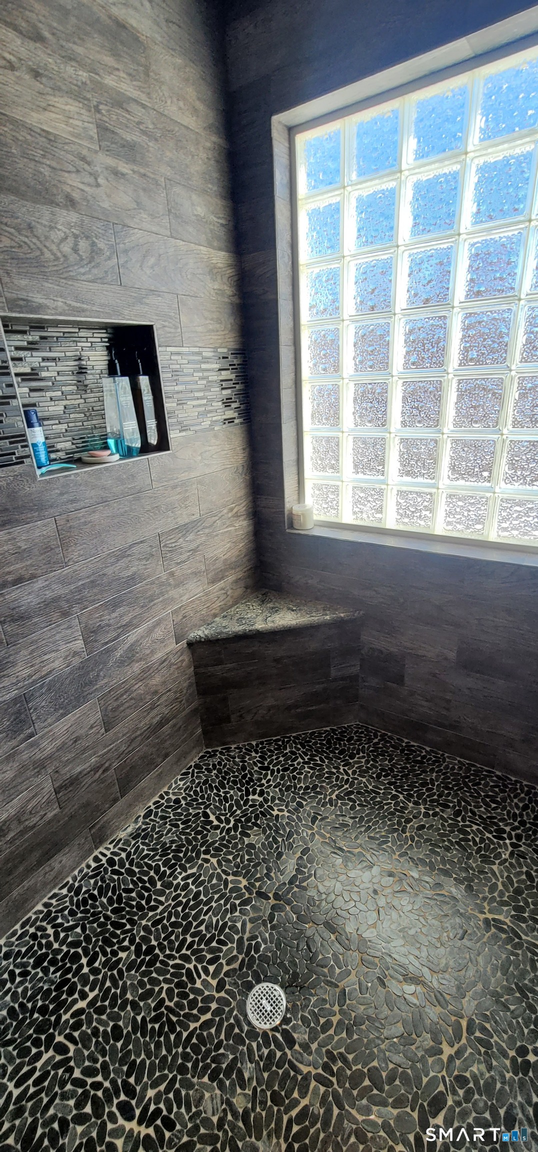 1461 Bunker Hill Road Watertown, CT 06795 - Photo 9 of 22 a bathroom with a toilet and a window