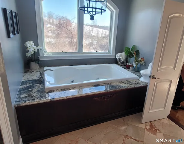 $899,000 | 1461 Bunker Hill Road, Watertown, CT 06795