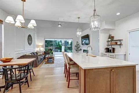 $700,000 | 6011 Williamsburg Way, Tampa, FL 33625