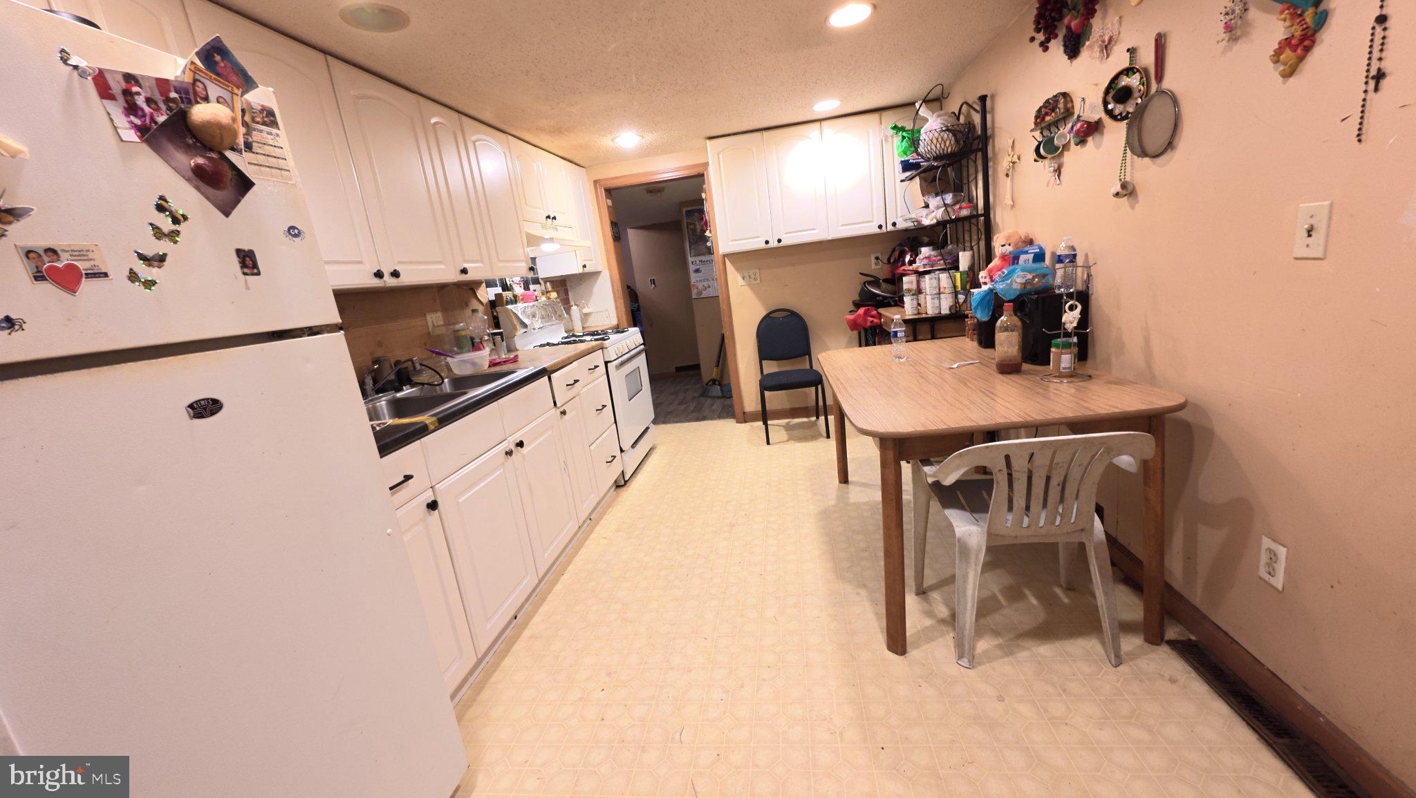 458 North Burlington Road Bridgeton, NJ 08302 - Photo 7 of 9 Cozy kitchen with inviting charm.