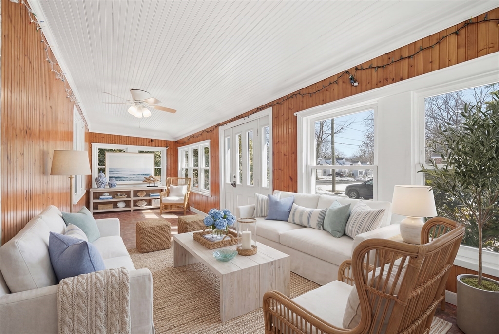 42 Carroll Street Springfield, MA 01108 - Photo 25 of 34