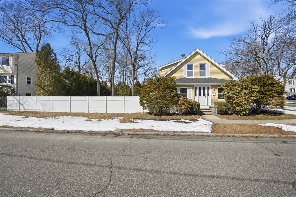 42 Carroll Street Springfield, MA 01108 - Photo 34 of 34