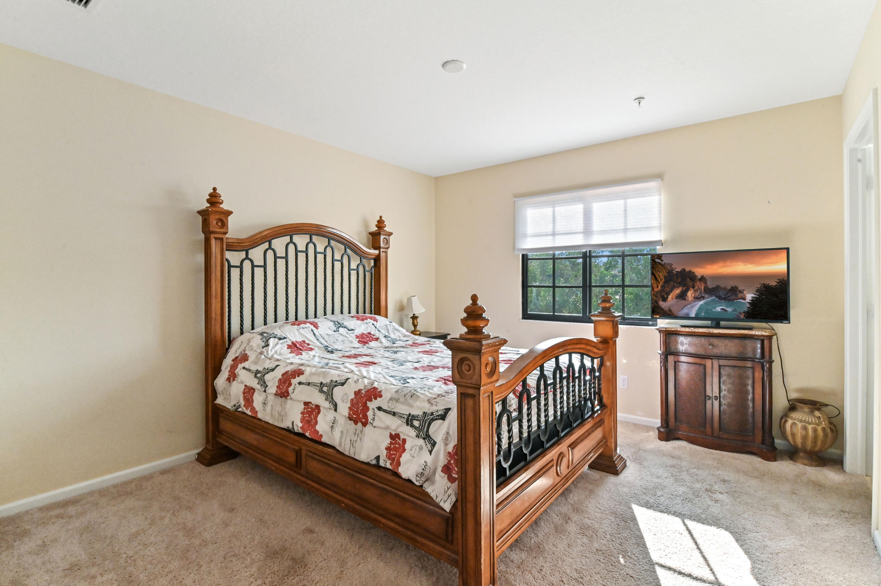 4460 Leo Lane Riviera Beach, FL 33410 - Photo 17 of 21 17 Bedroom 01