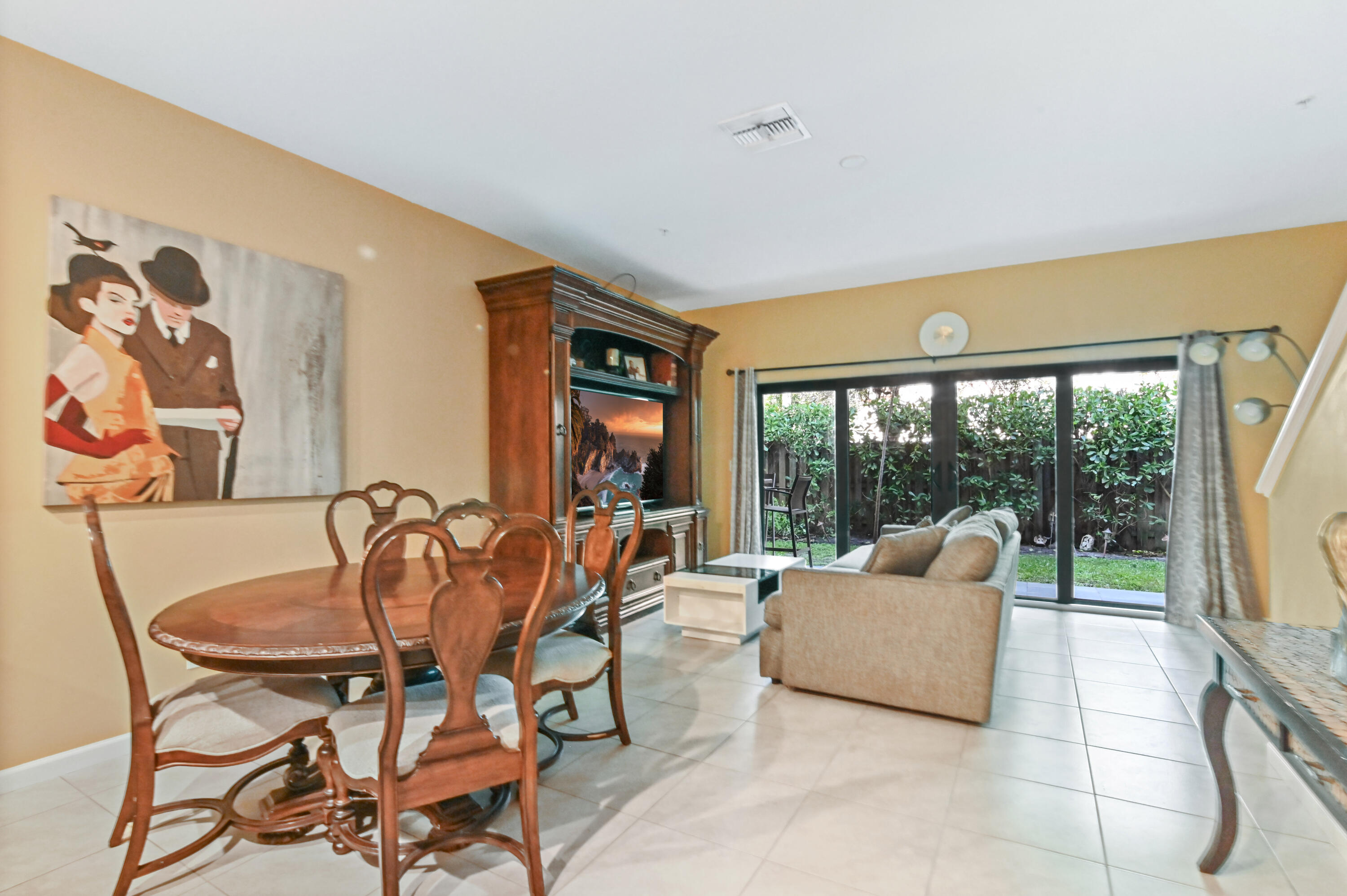 4460 Leo Lane Riviera Beach, FL 33410 - Photo 5 of 21 07 Dining 01