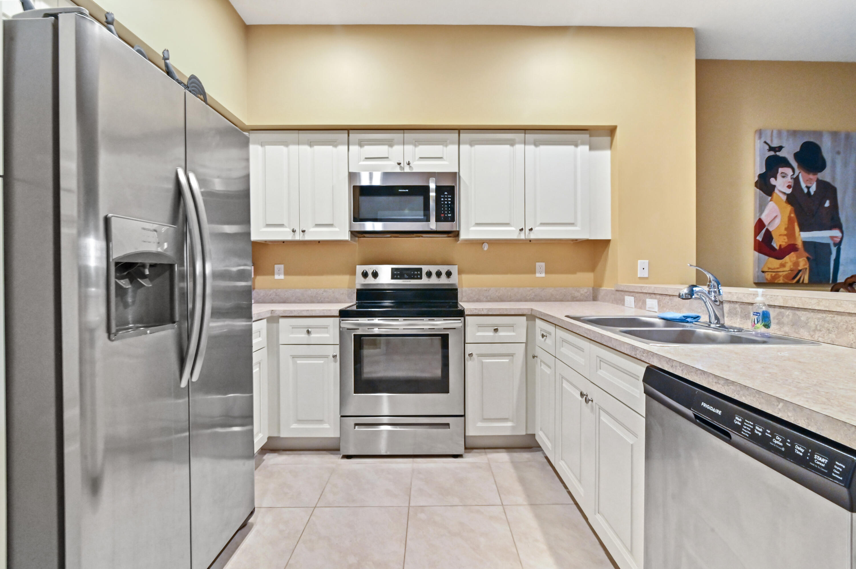 4460 Leo Lane Riviera Beach, FL 33410 - Photo 8 of 21 10 Kitchen 02