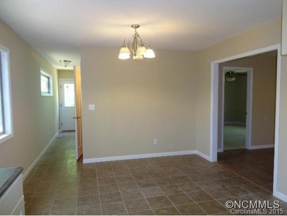 15 Rollins Pl Road Brevard, NC 28712 - Photo 7 of 18 Gallery Image 7