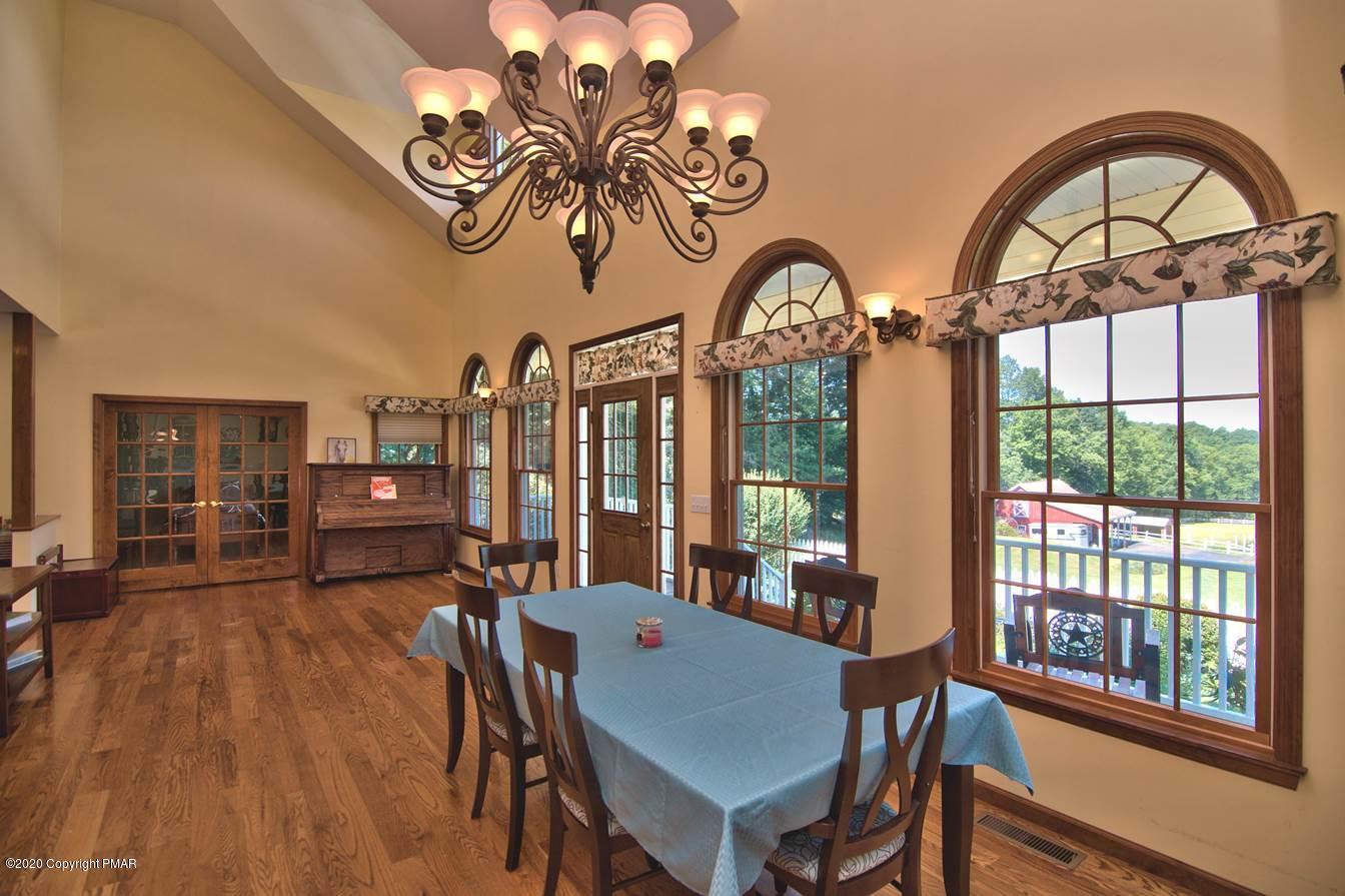 172 Maines Road Hawley, PA 18428 - Photo 11 of 122 Dining Area