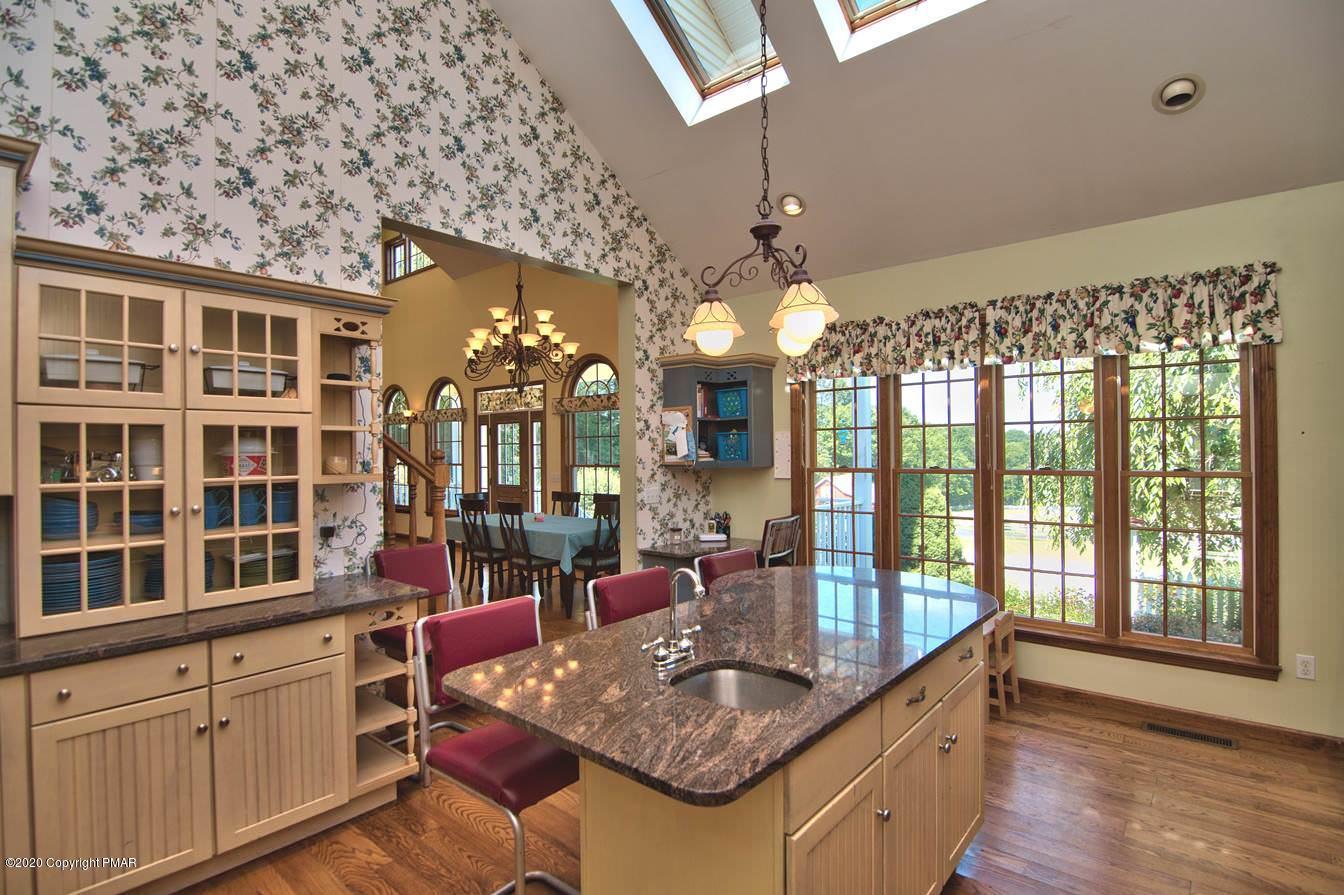 172 Maines Road Hawley, PA 18428 - Photo 25 of 122 Kitchen