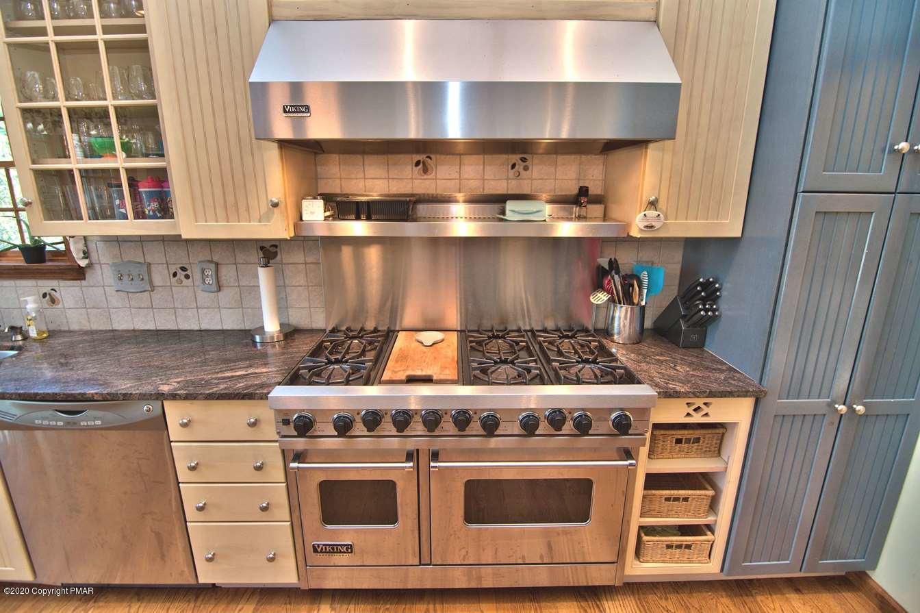 172 Maines Road Hawley, PA 18428 - Photo 26 of 122 Kitchen