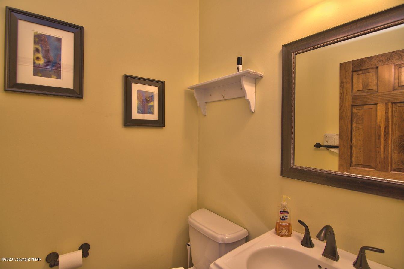 172 Maines Road Hawley, PA 18428 - Photo 30 of 122 Powder Room