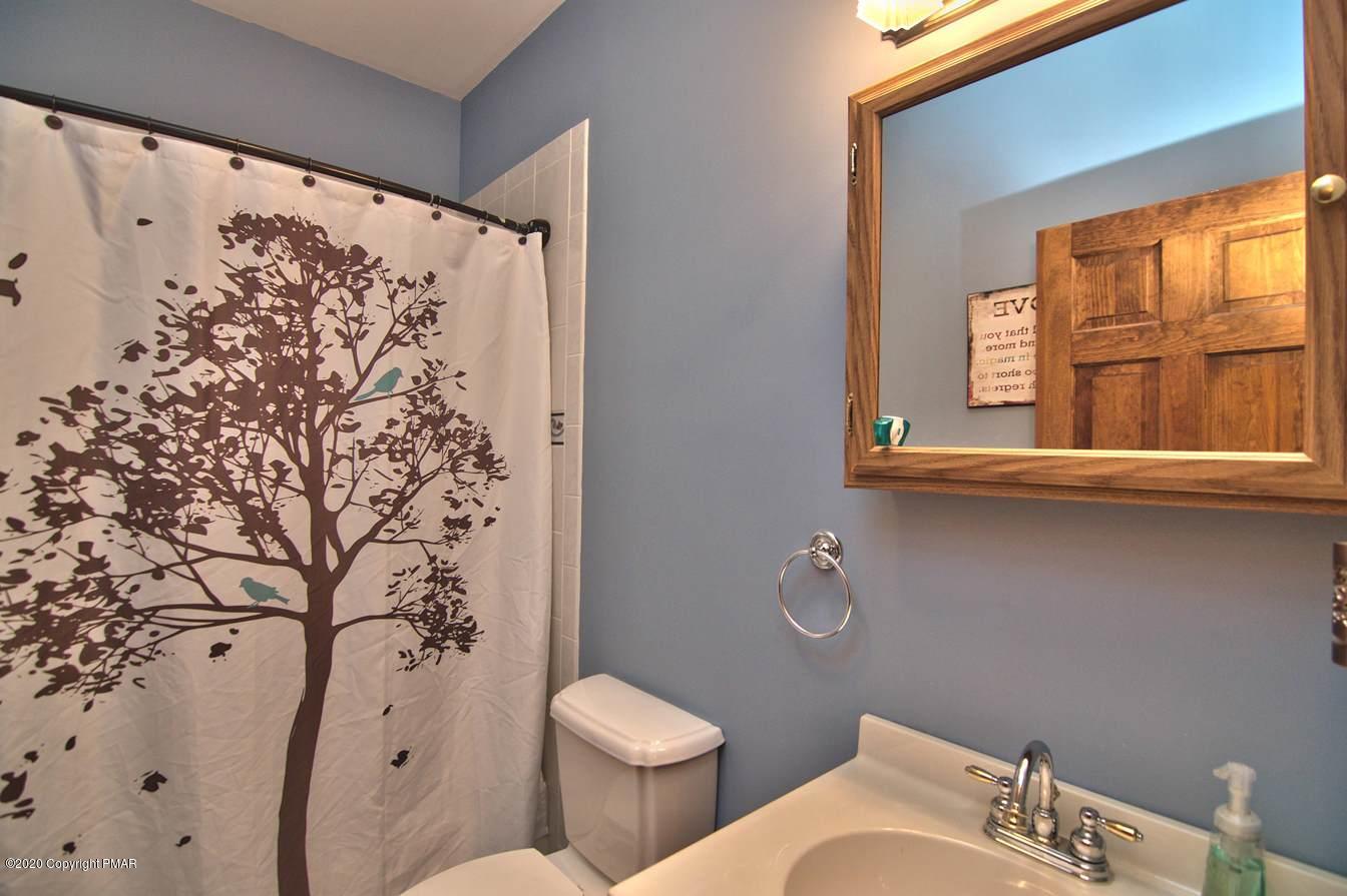 172 Maines Road Hawley, PA 18428 - Photo 36 of 122 Full bath 1st floor