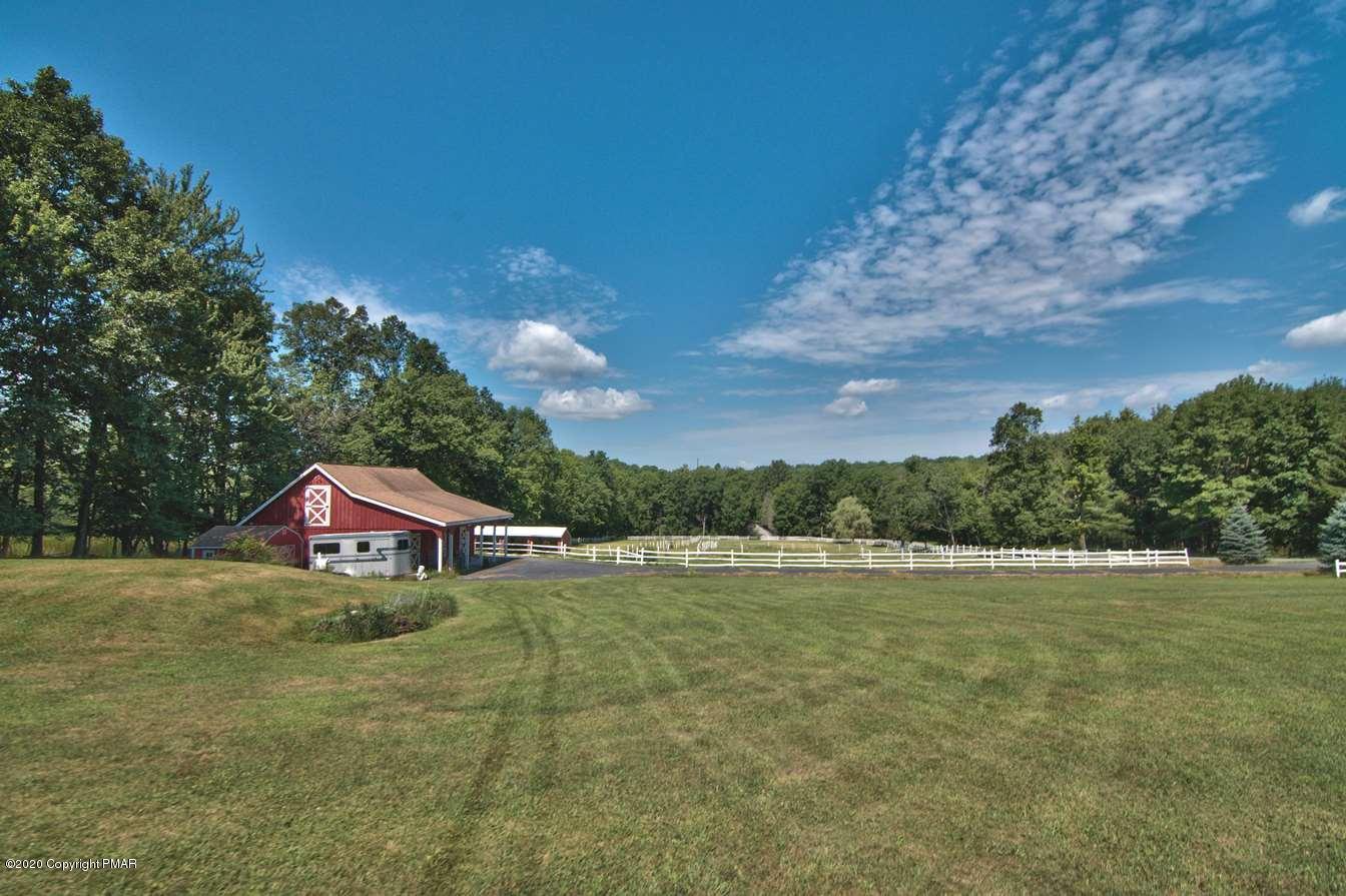 172 Maines Road Hawley, PA 18428 - Photo 7 of 122 Stable