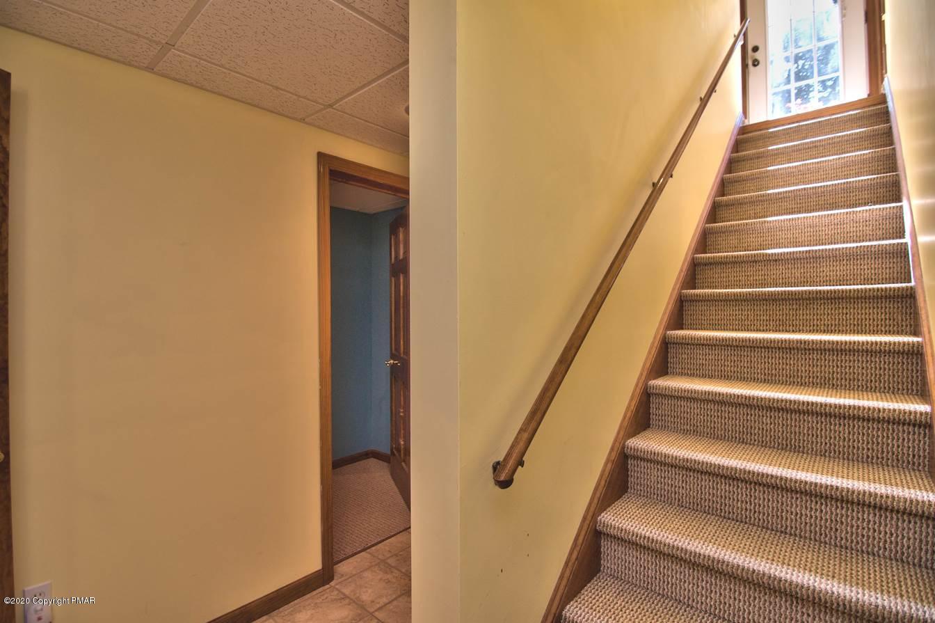 172 Maines Road Hawley, PA 18428 - Photo 71 of 122 LL Staircase