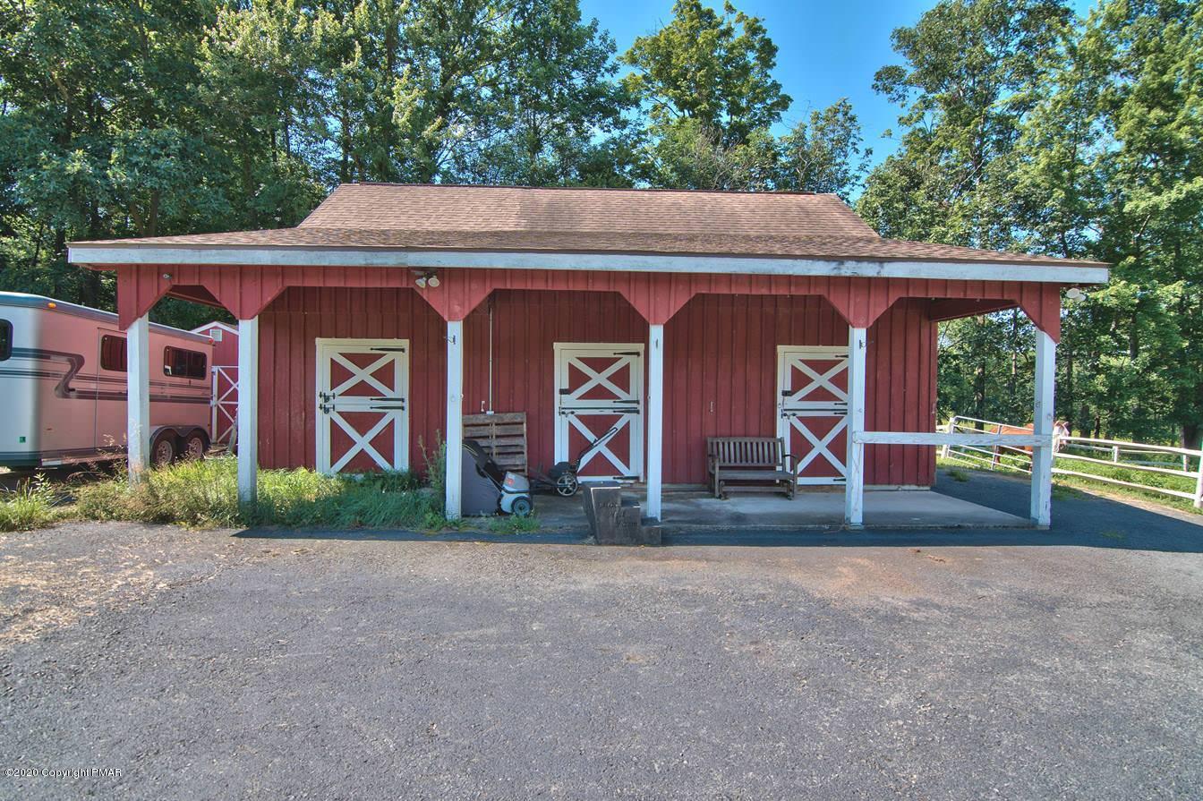 172 Maines Road Hawley, PA 18428 - Photo 85 of 122 Stable