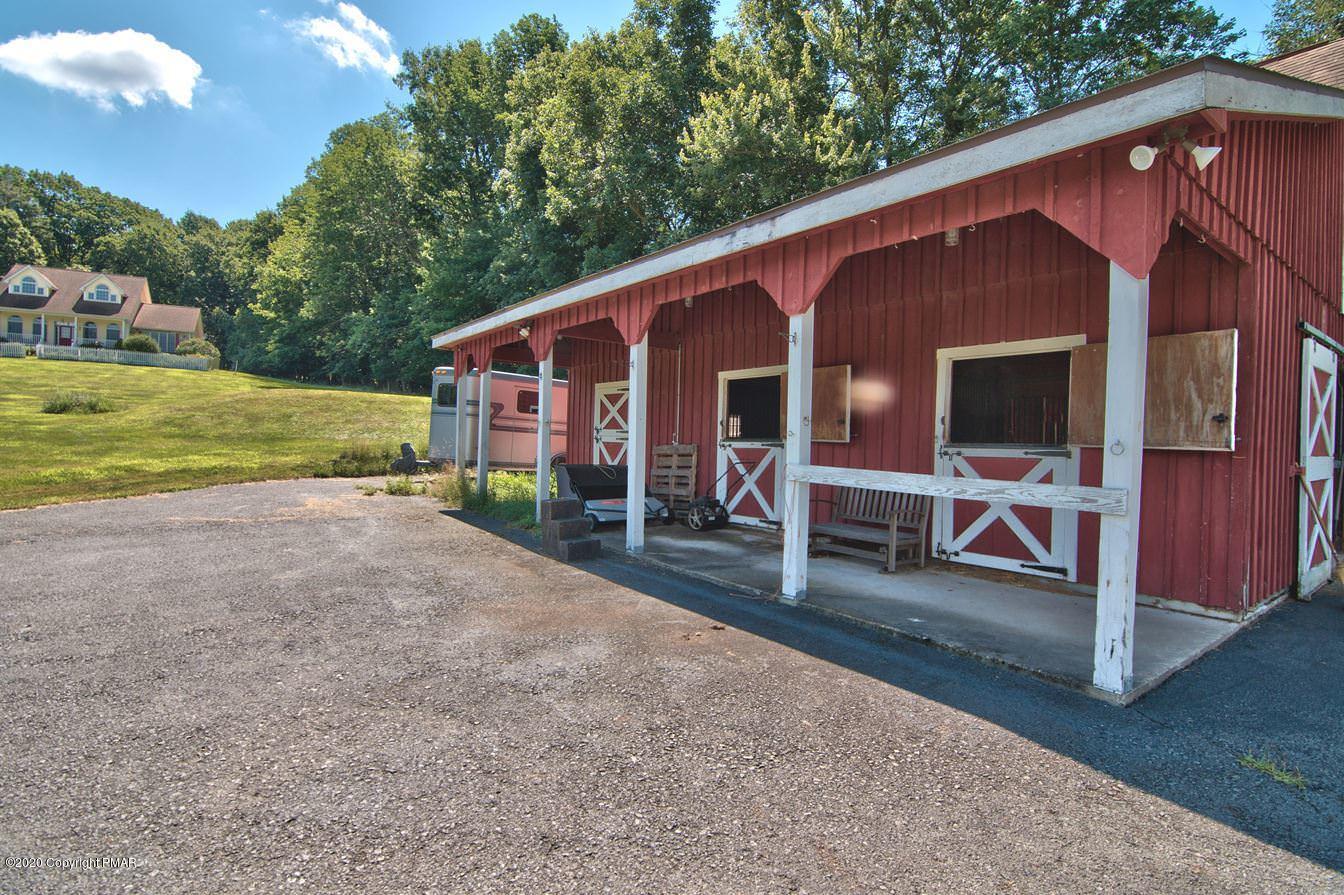 172 Maines Road Hawley, PA 18428 - Photo 87 of 122 Stable