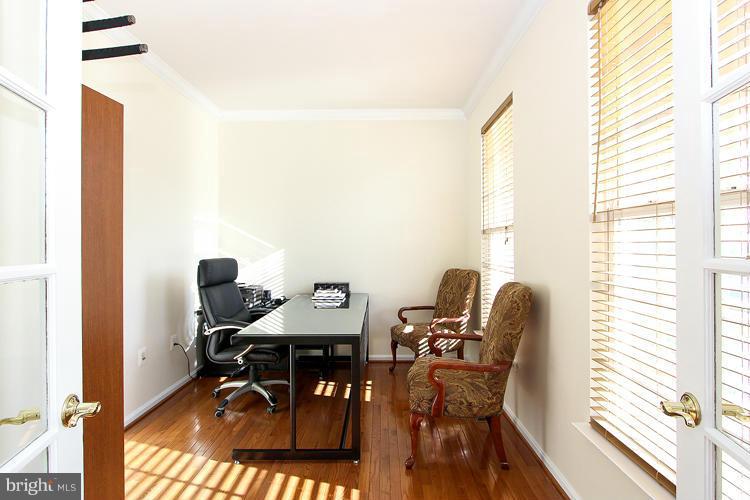 9092 Roaring Spring Loop Bristow, VA 20136 - Photo 15 of 25 Main Level Office
