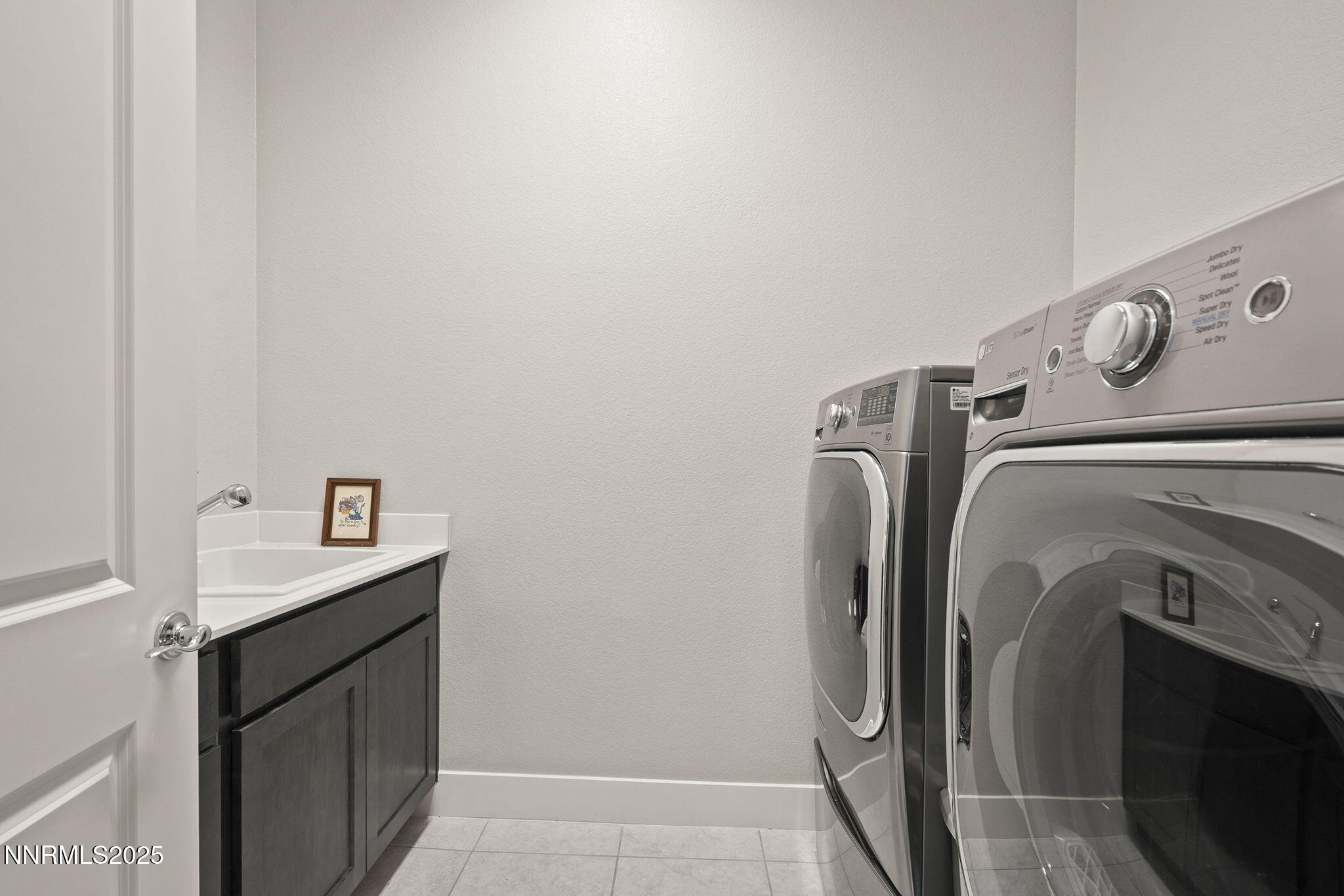 2944 Ruby Desert Drive Reno, NV 89521 - Photo 28 of 40 28-web-or-mls-_DSC0093