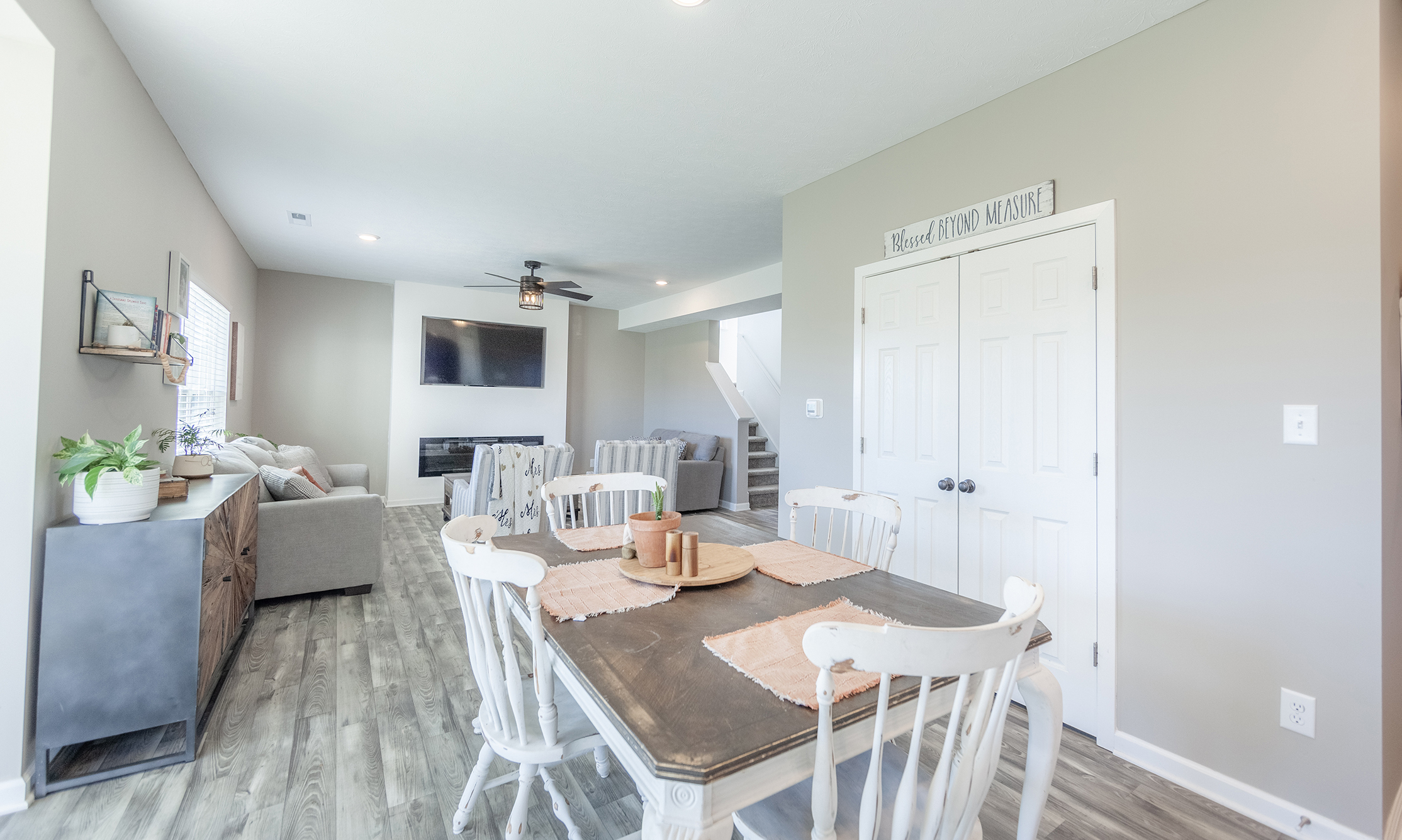 6695 Honeysuckle Way Pendleton, IN 46064 - Photo 10 of 33