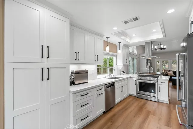 $875,000 | 27251 Blakely Place, Valencia, CA 91354