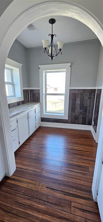 616 East 9th Street Coleman, TX 76834 - Photo 8 of 19