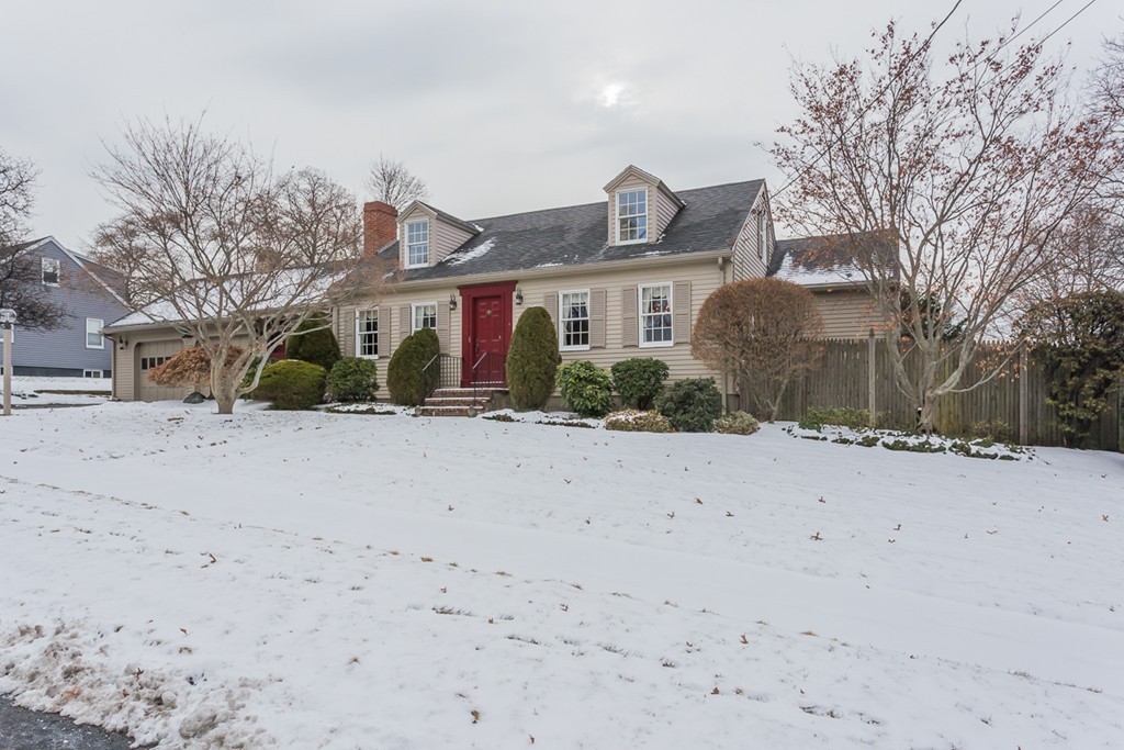 9 Sheffield Road Danvers, MA 01923 - Photo 1 of 30 Gallery Image 1