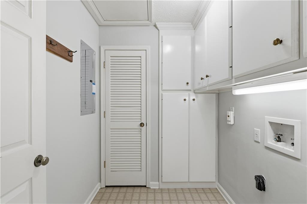 2824 Carriage Rowe Duluth, GA 30096 - Photo 31 of 45