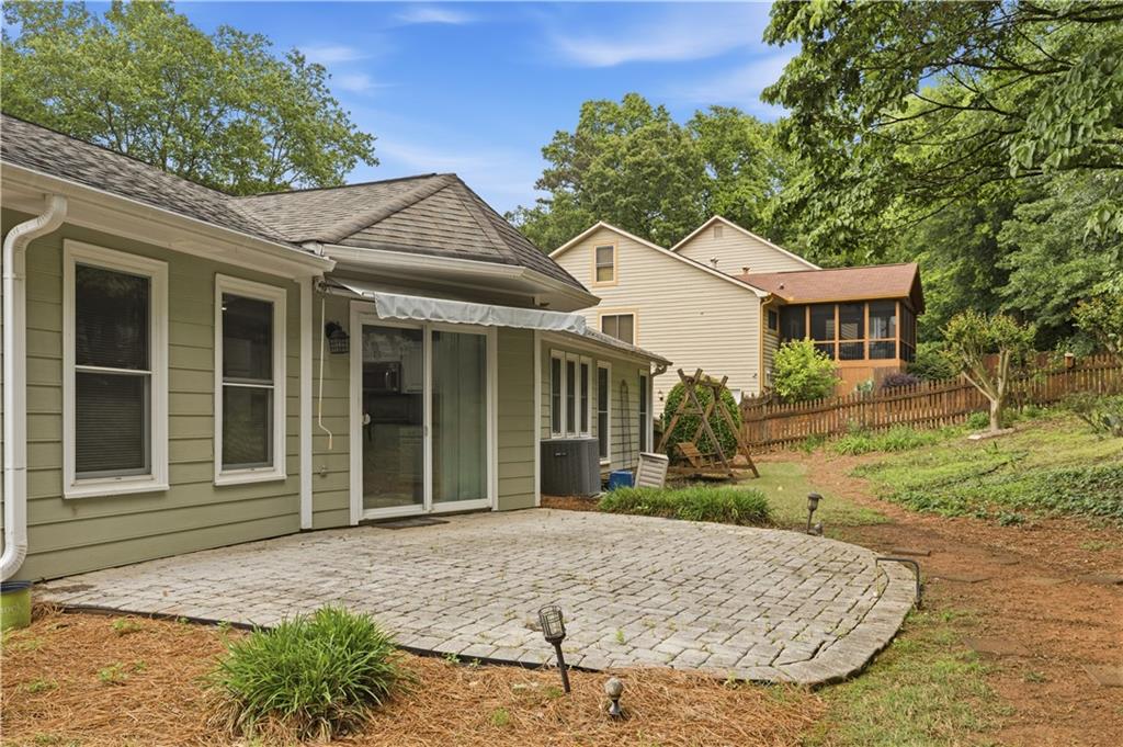 2824 Carriage Rowe Duluth, GA 30096 - Photo 35 of 45 front view of a house with a porch