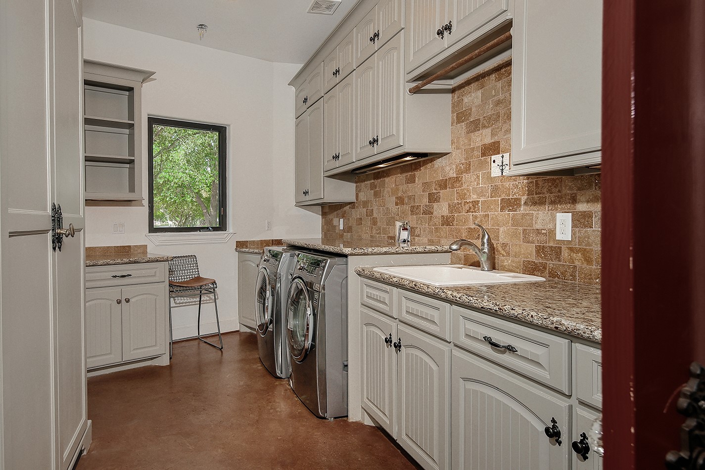 10989 Spell Road Tomball, TX 77375 - Photo 19 of 49