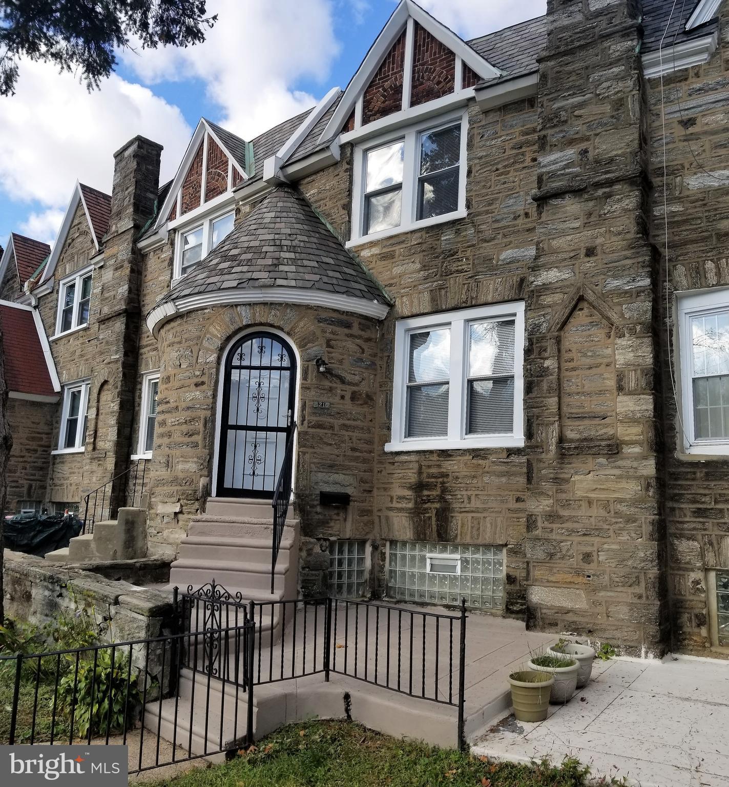 6216 Old York Road Philadelphia, PA 19141 - Photo 2 of 24 Gallery Image 2